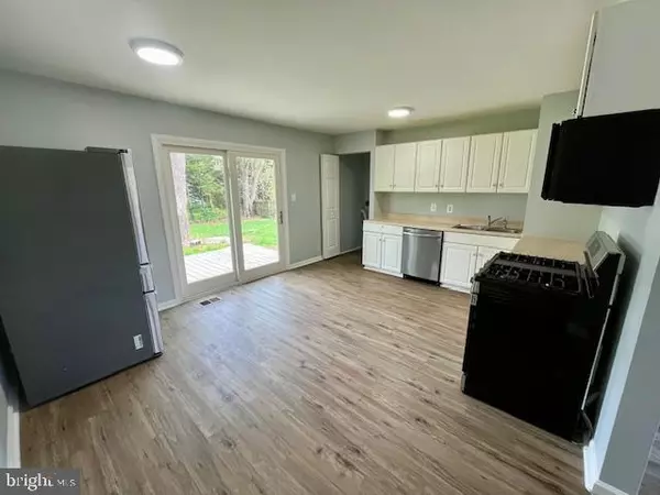 Woodbridge, VA 22193,13733 GRAN DEUR DR