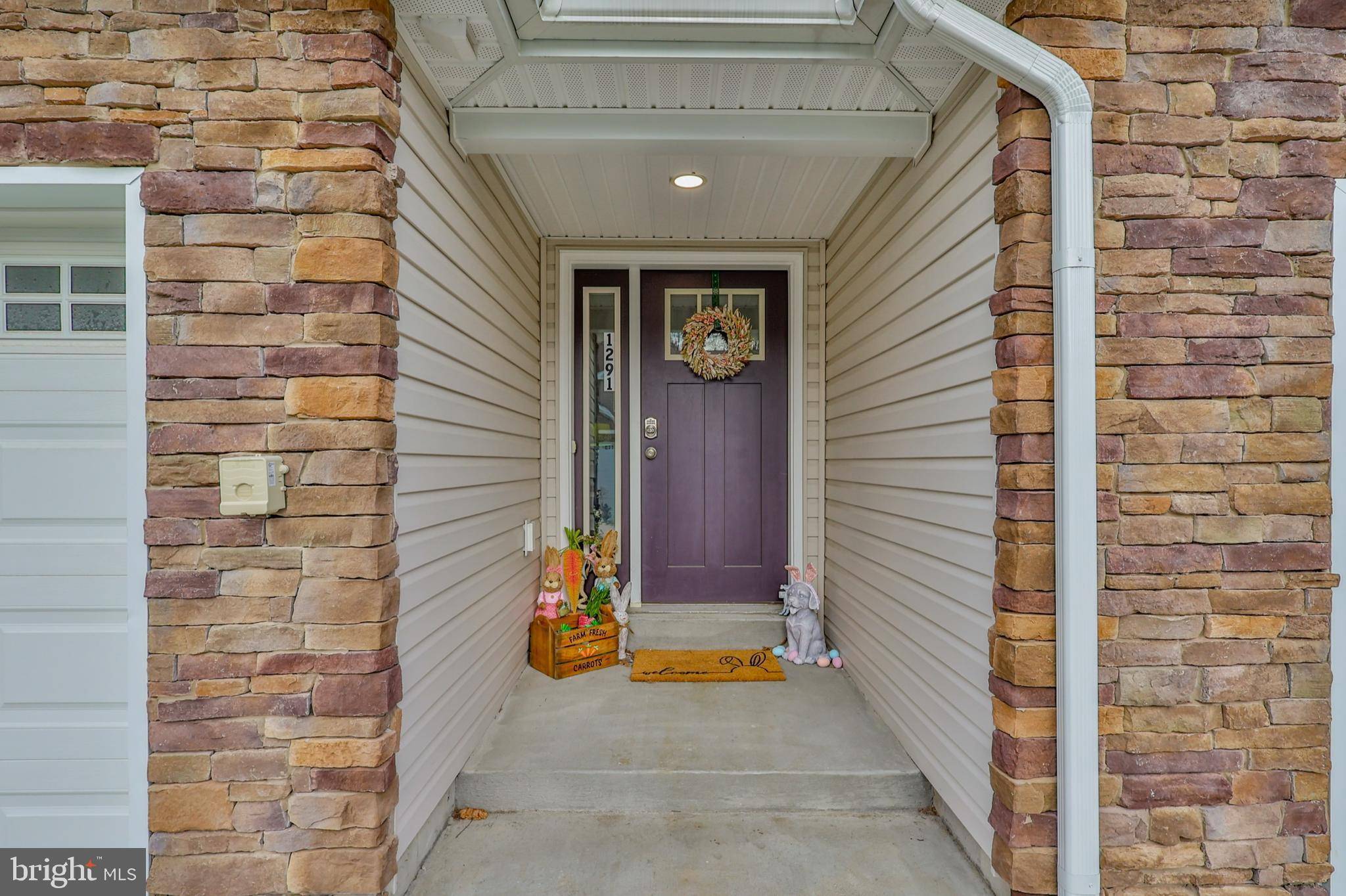 Emmaus, PA 18049,1291 TILGHMAN ST