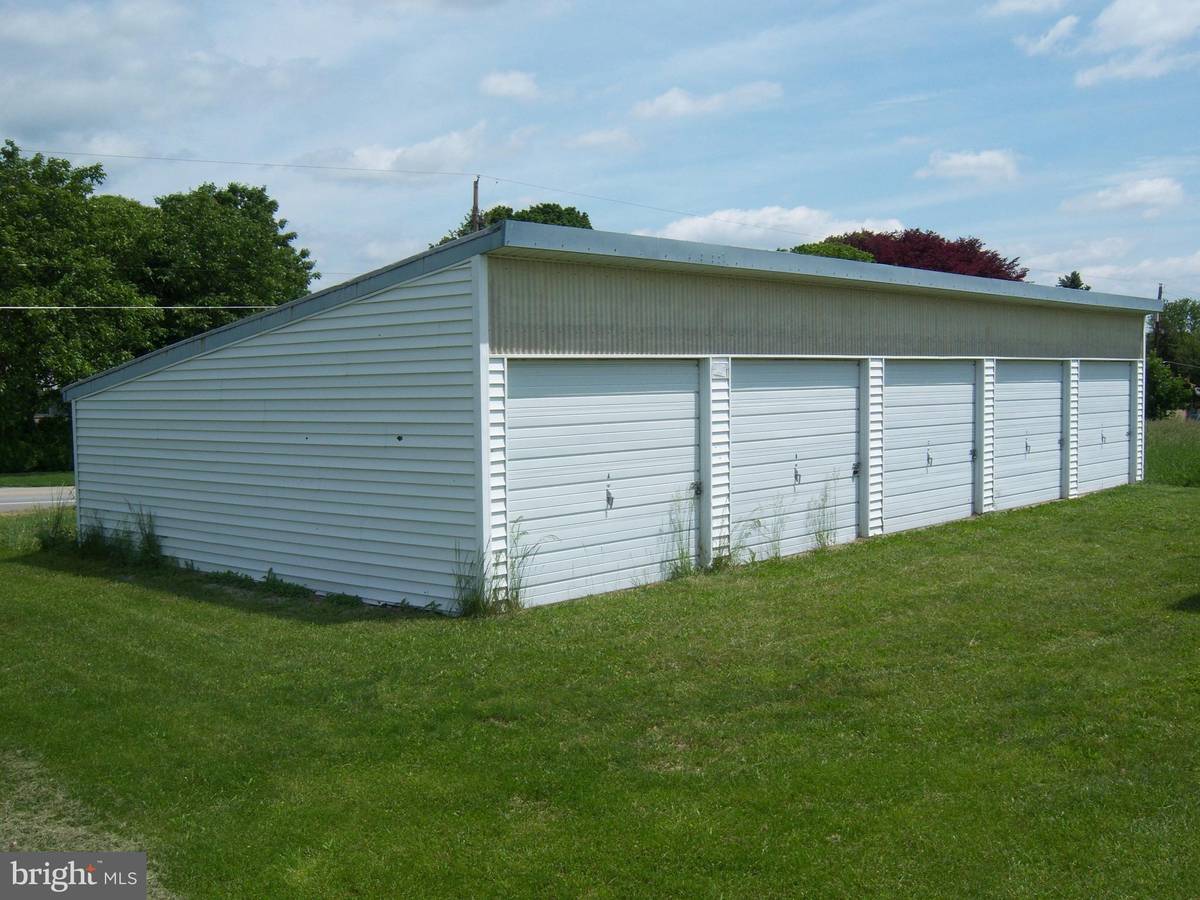 East Berlin, PA 17316,5056 E BERLIN RD #GARAGE B