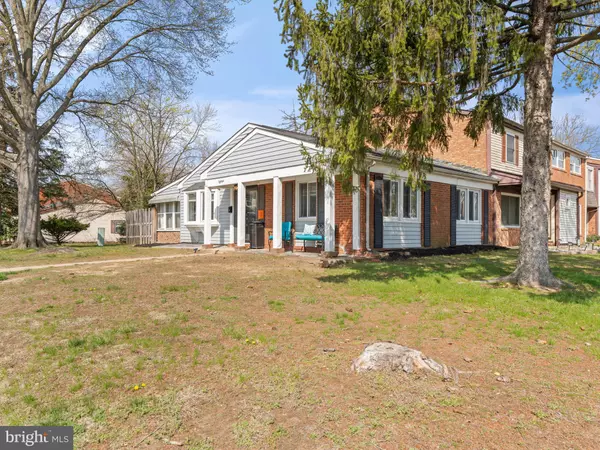 Willingboro, NJ 08046,18 RAEBURN LN