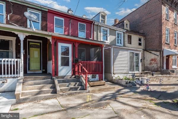 Harrisburg, PA 17104,1228 DERRY ST