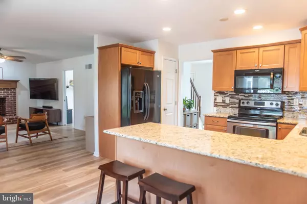 Hummelstown, PA 17036,906 BRUTON COVE