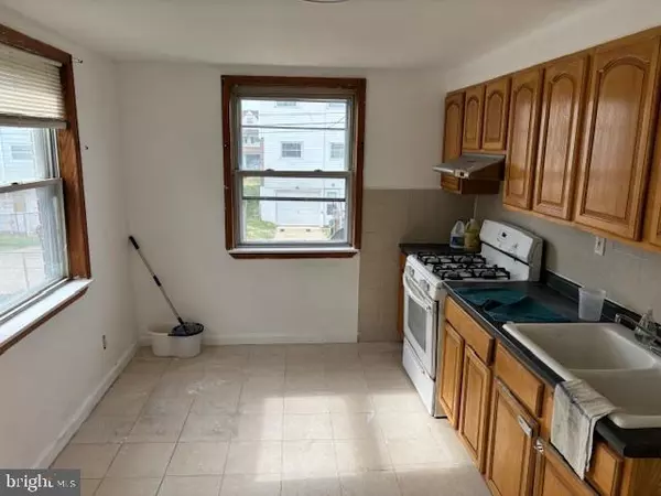 Philadelphia, PA 19114,3406 GRANT AVE