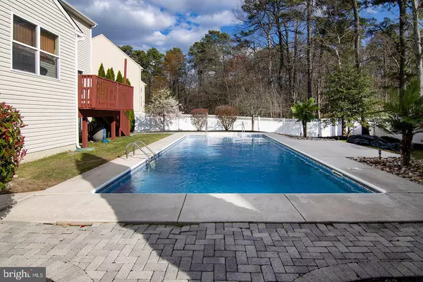 Sicklerville, NJ 08081,2 GOSLING CT