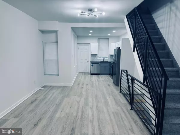 Philadelphia, PA 19140,4118 N 8TH ST