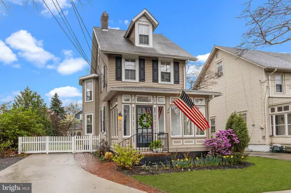 712 CINNAMINSON ST, Riverton, NJ 08077