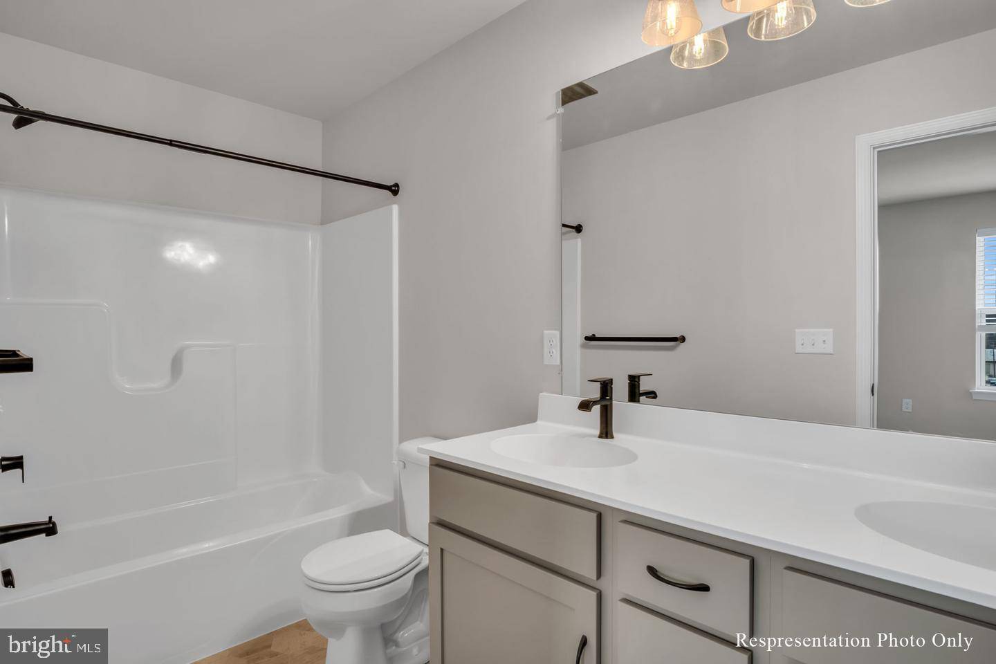 Carlisle, PA 17015,4 KENZIE WAY #16