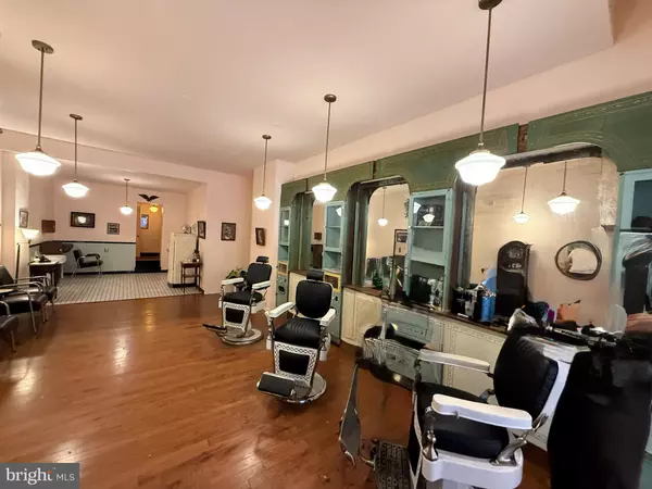 Philadelphia, PA 19146,1537 SOUTH ST