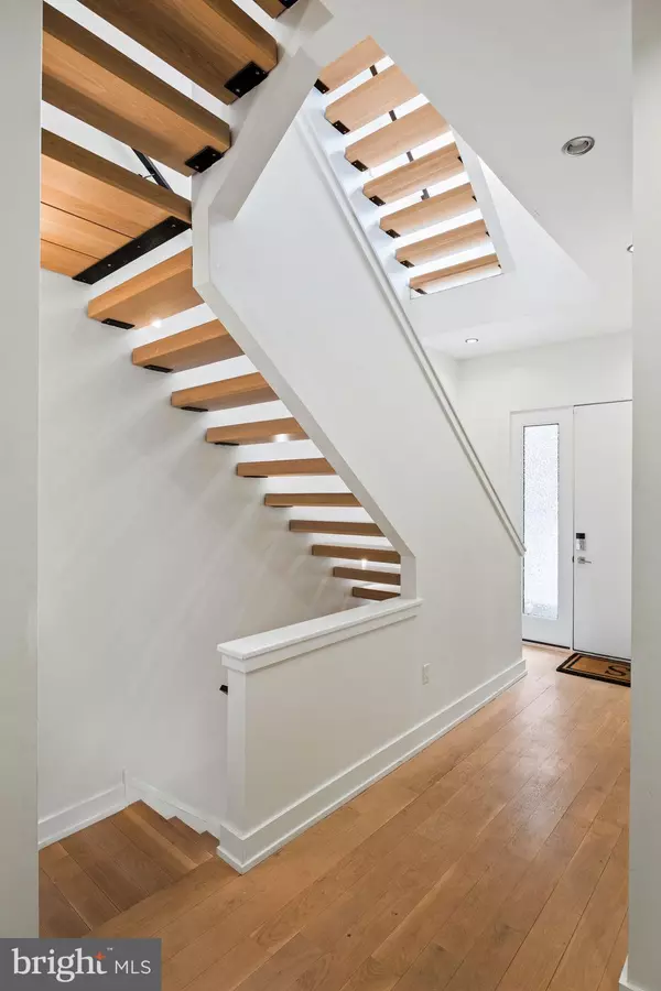 Philadelphia, PA 19147,1241 KATER ST