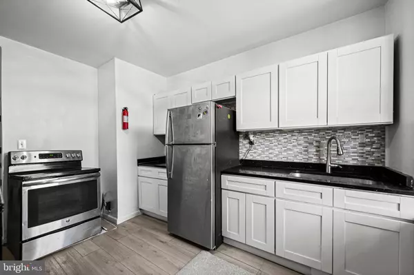 Baltimore, MD 21213,1639 N CAROLINE ST