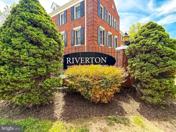 Alexandria, VA 22314,612 BASHFORD LN #1221