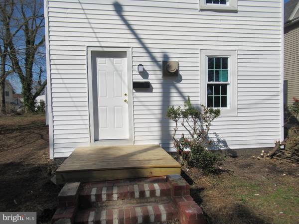 Crisfield, MD 21817,108 LOCUST ST