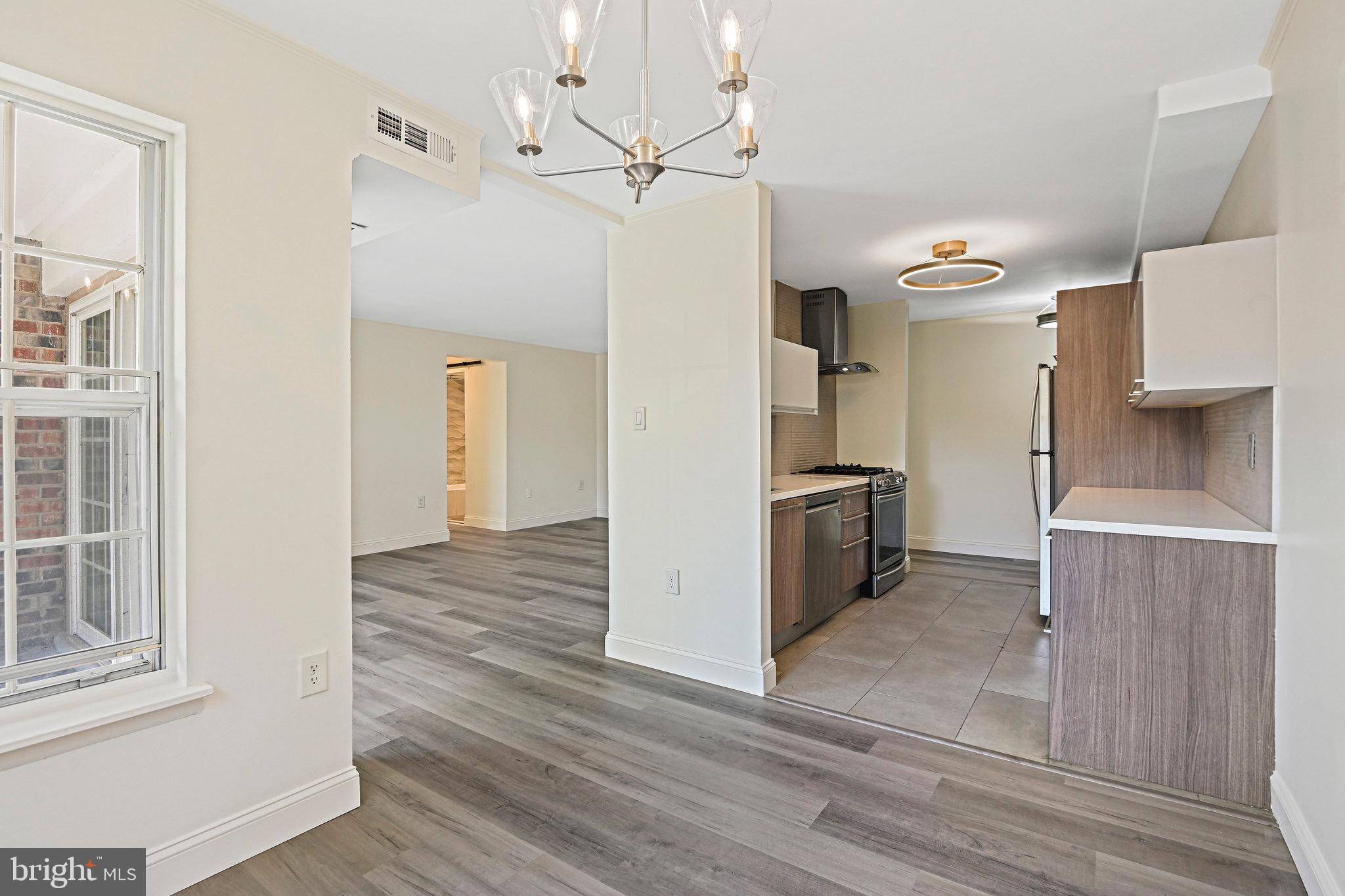 Mclean, VA 22102,1954 KENNEDY DR #T3