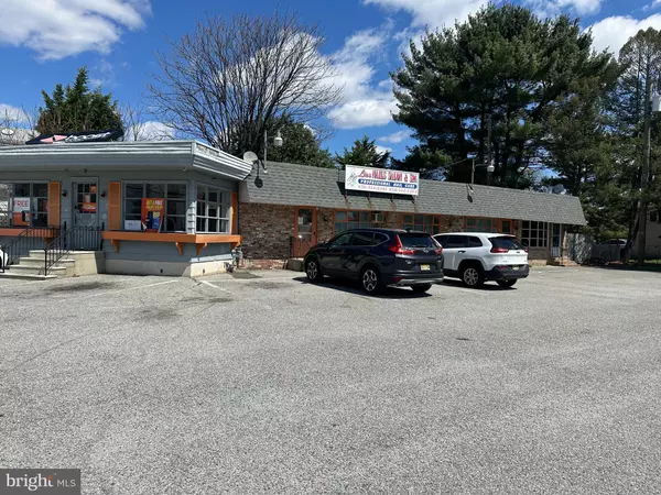 Penns Grove, NJ 08069,11 N VIRGINIA AVE