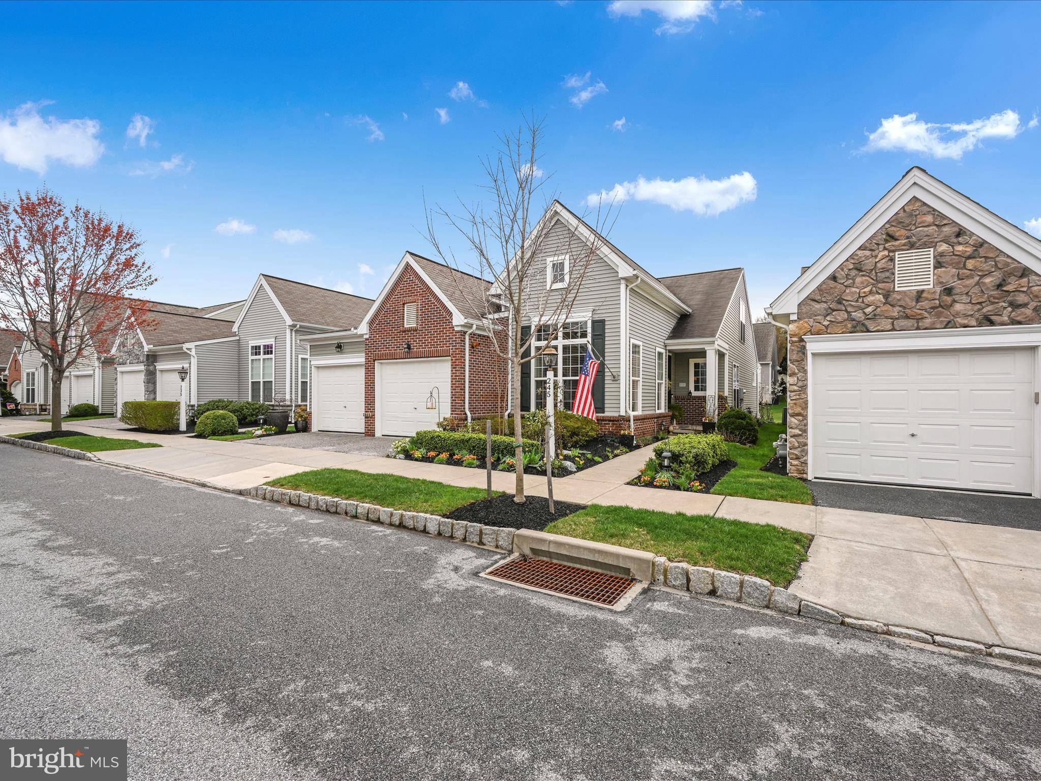 Strasburg, PA 17579,245 OLD POST LN