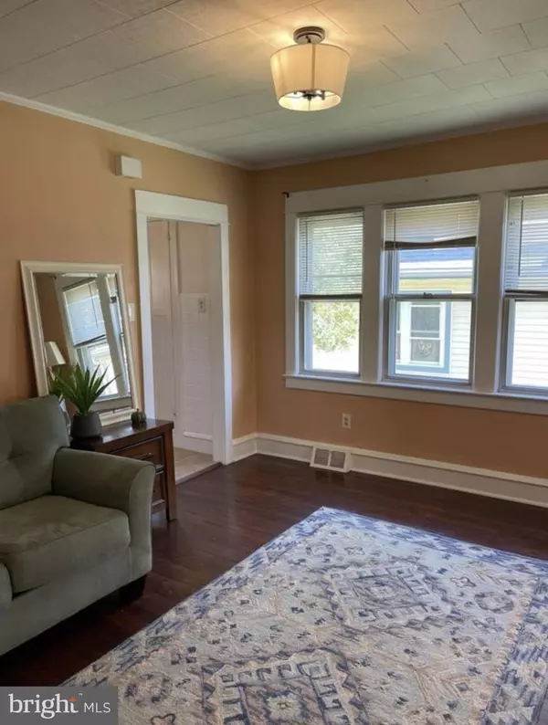 Bellmawr, NJ 08031,115 TROY AVE