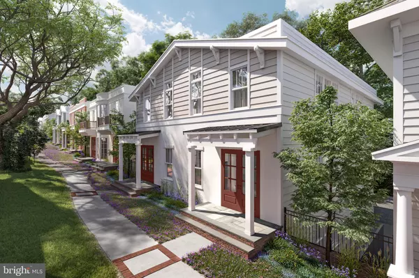 125 PARK ST NE #B, Vienna, VA 22180