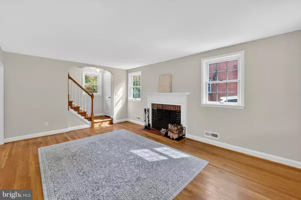 Baltimore, MD 21228,29 DUNGARRIE RD