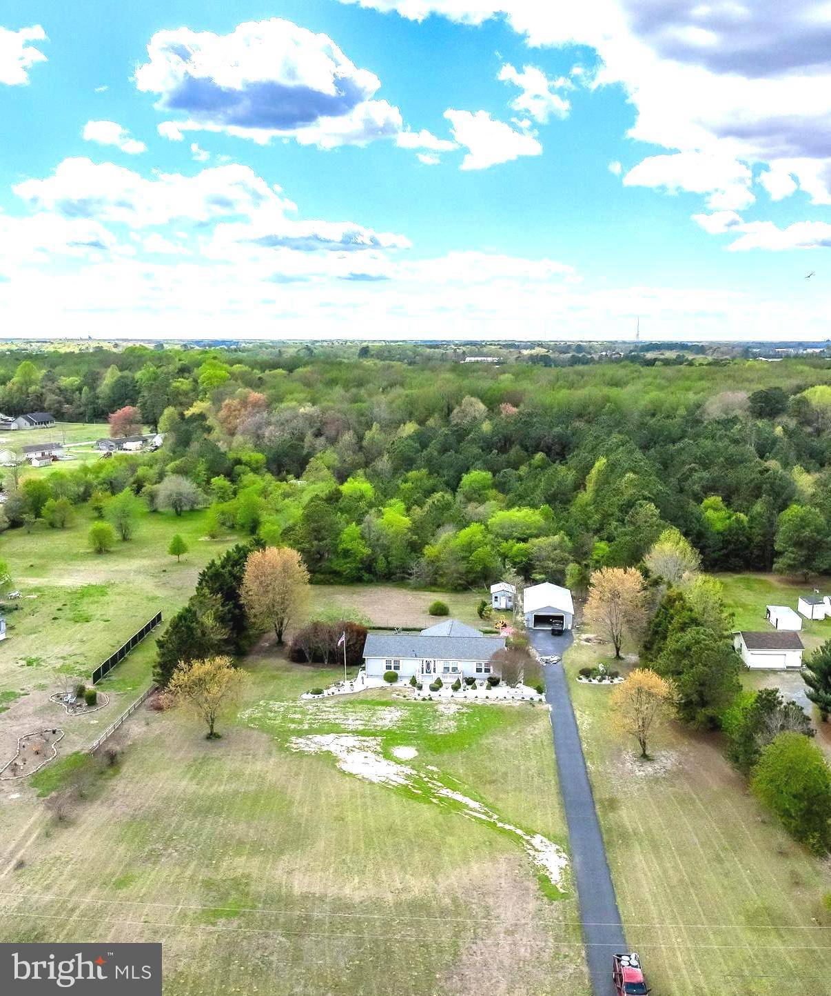 Laurel, DE 19956,34480 HITCH POND RD