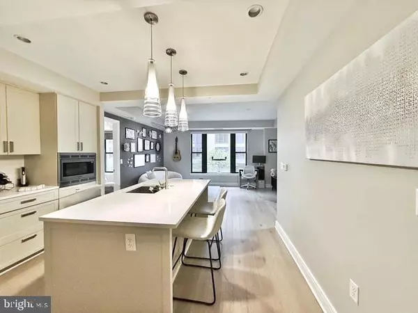 Bethesda, MD 20814,8302 WOODMONT AVE #305