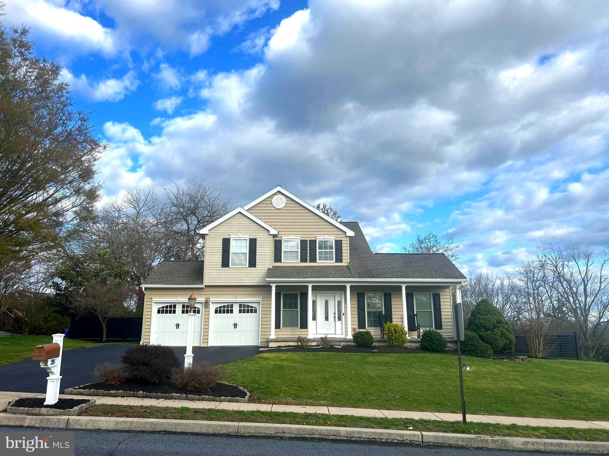 28 PEBBLE BEACH LN, Pottstown, PA 19464