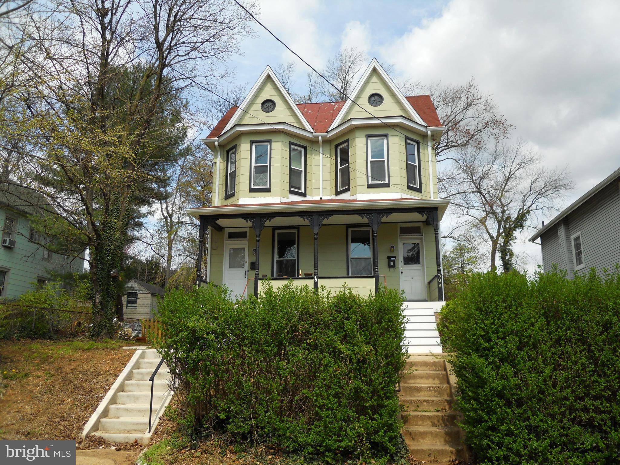 304 W COLD SPRING LN, Baltimore, MD 21210