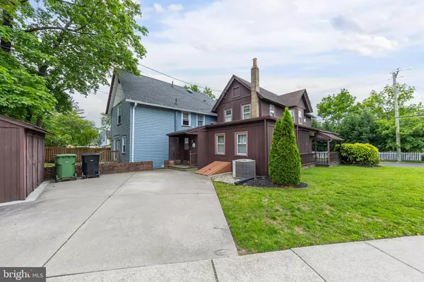 Pitman, NJ 08071,7 WEST AVE