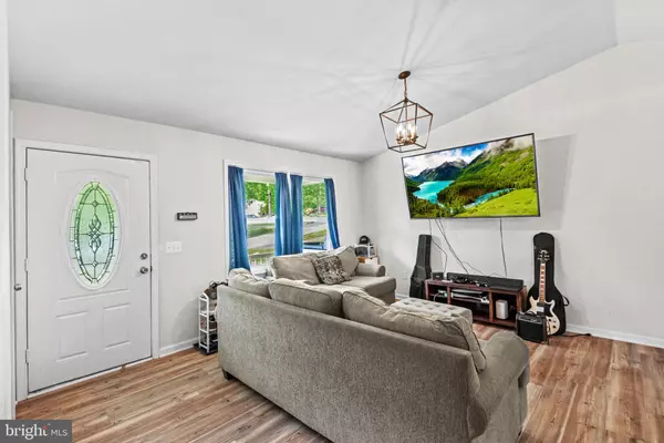 Fredericksburg, VA 22408,10420 FOREST HILL CT