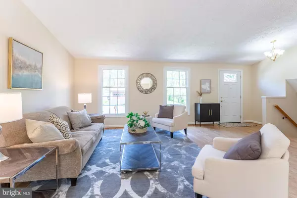 Fairfax, VA 22030,10818 SANTA CLARA DR