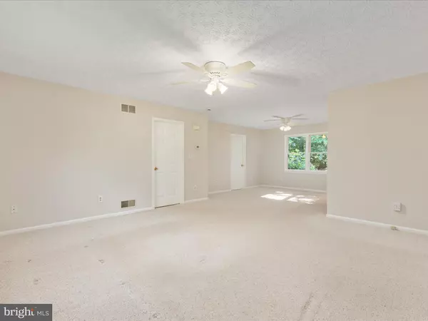 Leesburg, VA 20176,43417 LOST CORNER RD