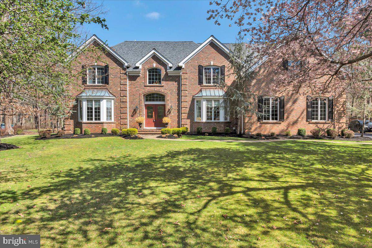 Medford, NJ 08055,8 ELDERBERRY DR