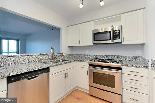2121 JAMIESON AVE #710, Alexandria, VA 22314