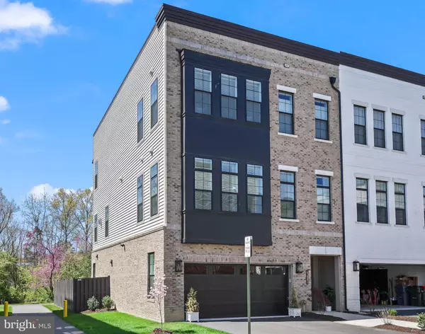 Ashburn, VA 20147,43881 HANES HALL TER