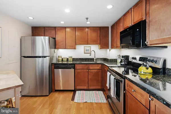 2001 HAMILTON ST #909, Philadelphia, PA 19130
