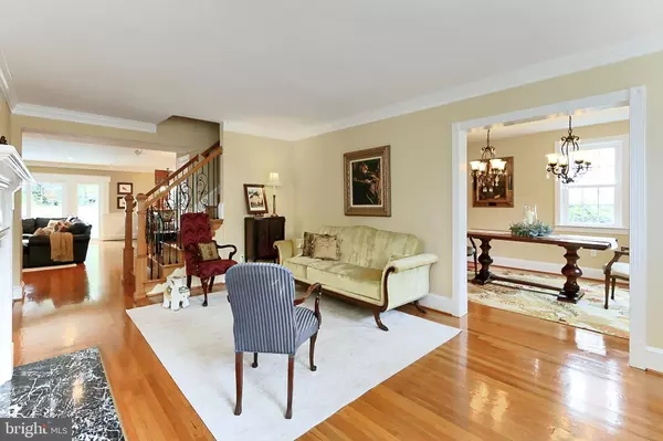 Falls Church, VA 22046,7221 TIMBER LN