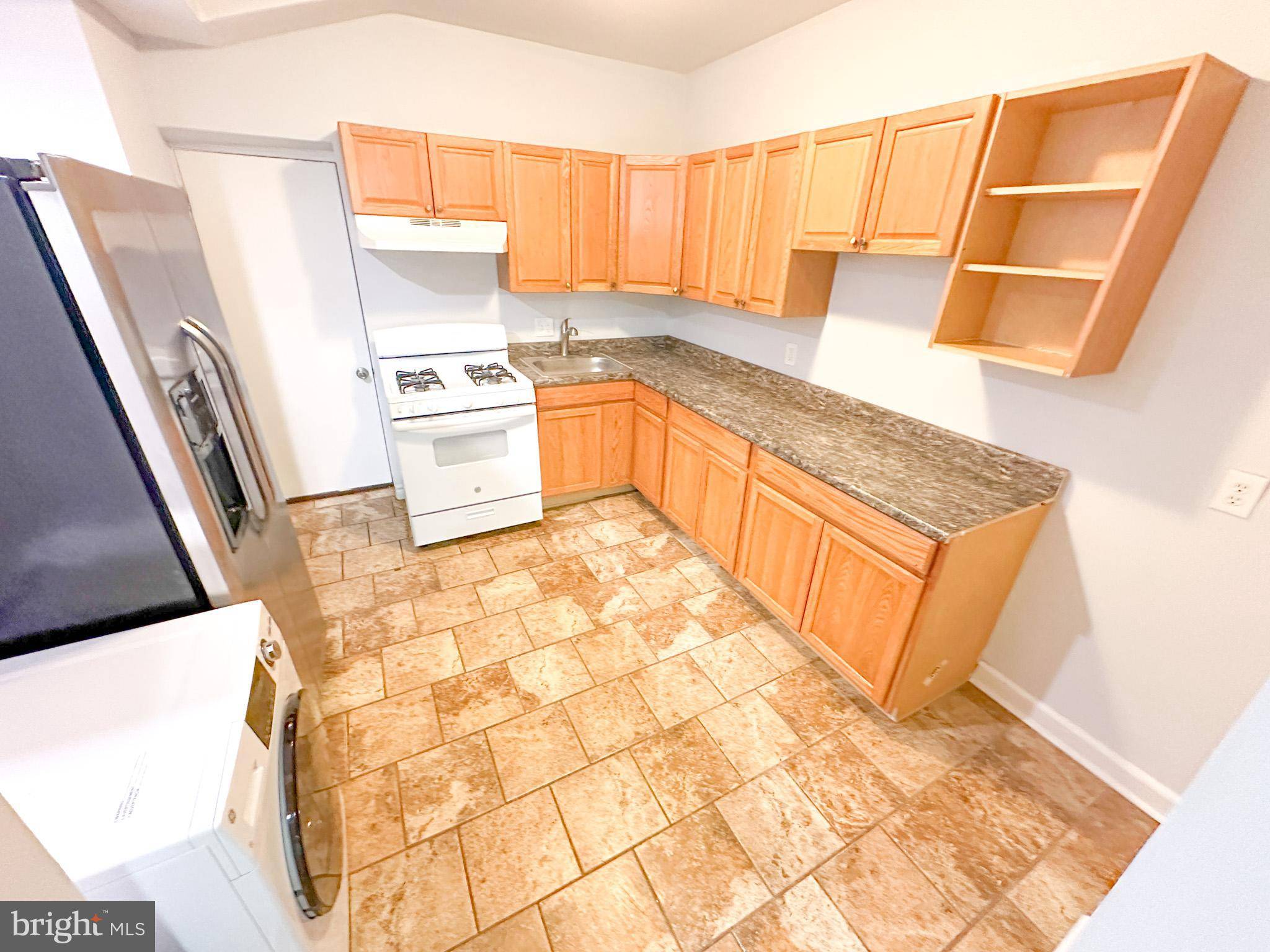 2515 N NATRONA ST, Philadelphia, PA 19132