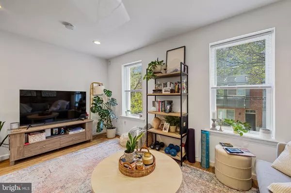 Philadelphia, PA 19146,744 S 19TH ST