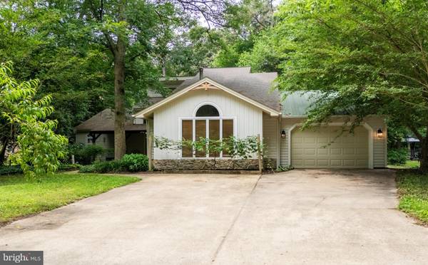 13708 COLLINS POND RD E, Georgetown, DE 19947