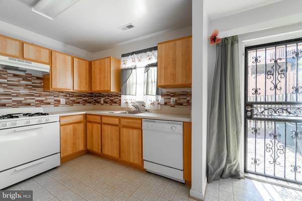 Washington, DC 20019,3905 C ST SE