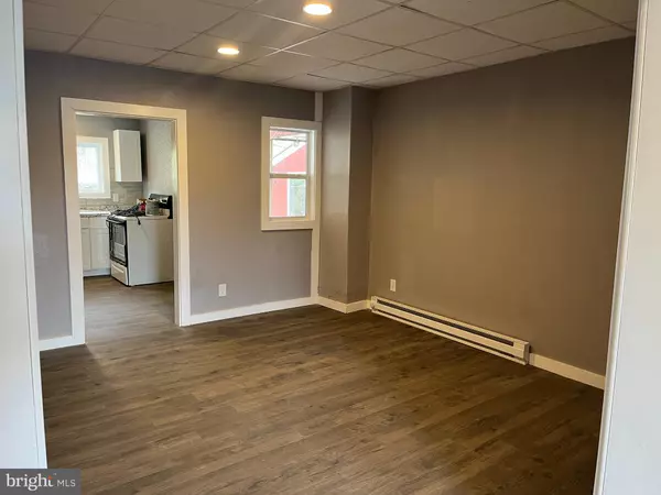 Lewistown, PA 17044,164-166 N WALNUT ST