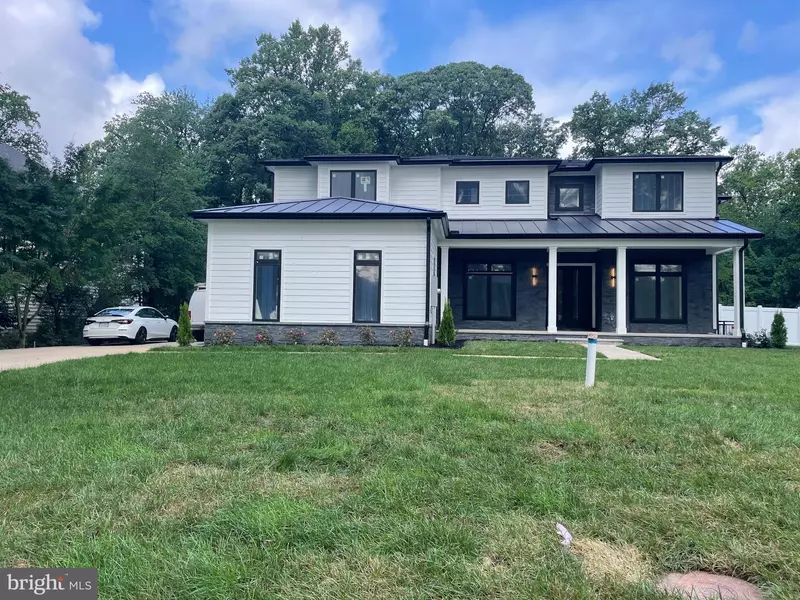 3418 ARNOLD LN, Falls Church, VA 22042