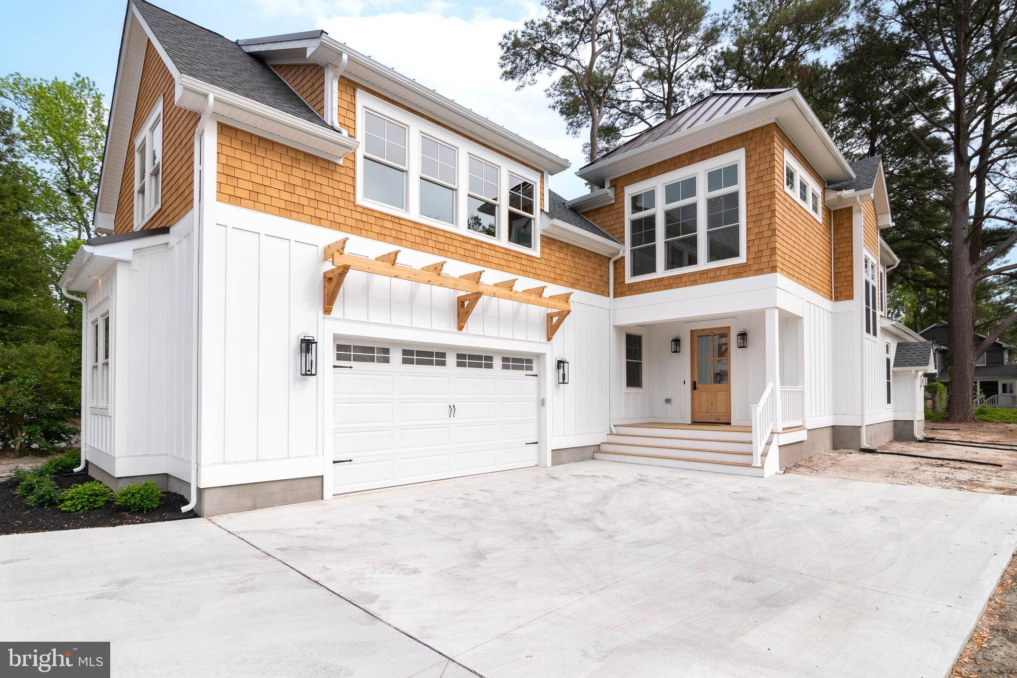 Bethany Beach, DE 19930,816 GARFIELD PARKWAY