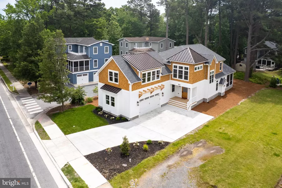 816 GARFIELD PARKWAY, Bethany Beach, DE 19930