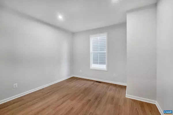 Crozet, VA 22932,2993 RAMBLING BROOK LN