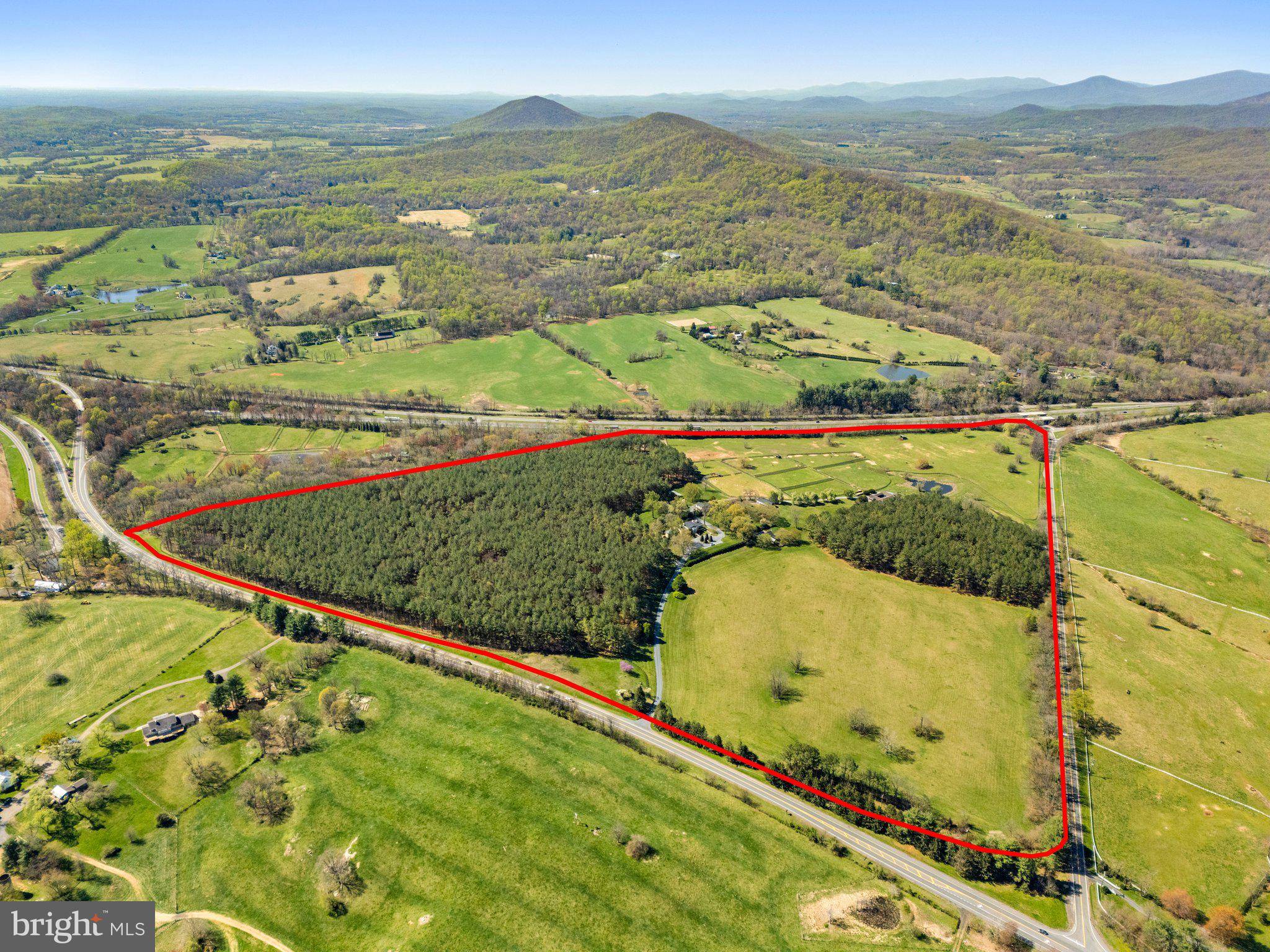 Delaplane, VA 20144,3252 WINCHESTER RD