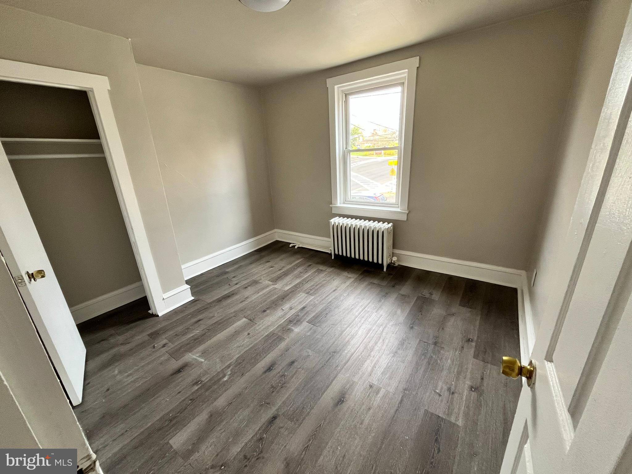Clementon, NJ 08021,186 GIBBSBORO RD #3
