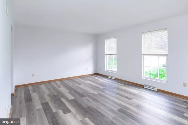 Hanover, PA 17331,316 AZALEA DR