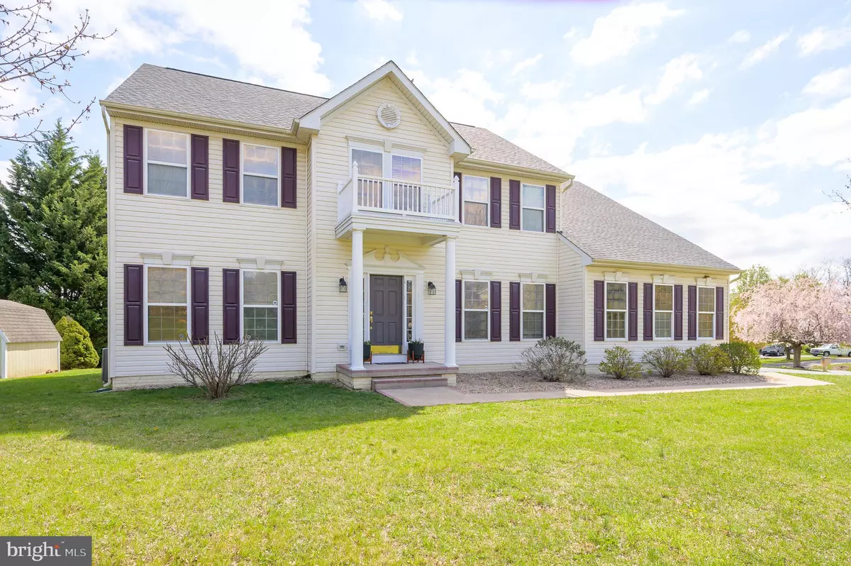 Martinsburg, WV 25403,562 HOLDEN DR
