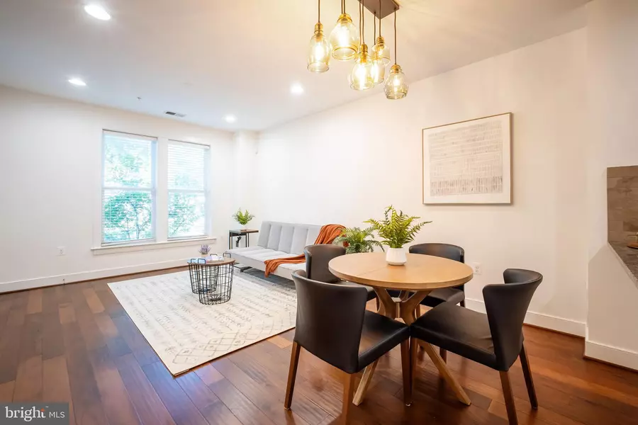 2215 RICHMOND HWY #101, Alexandria, VA 22301