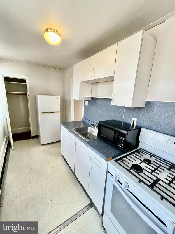 Philadelphia, PA 19144,504 W COULTER ST #4